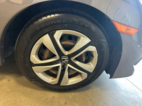 Used 2016 Honda Civic LX image 4