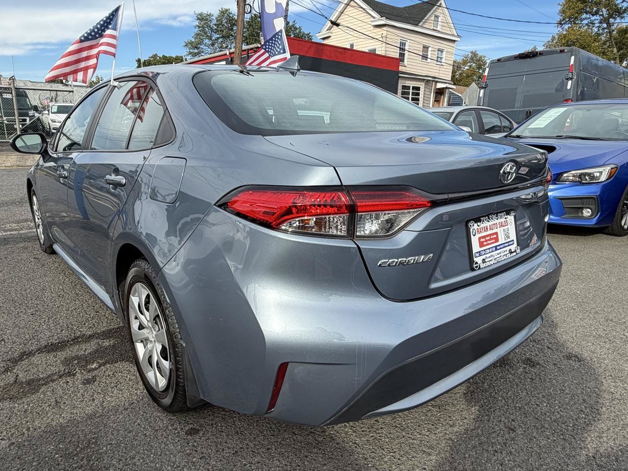 Used 2021 Toyota Corolla LE FWD image 7
