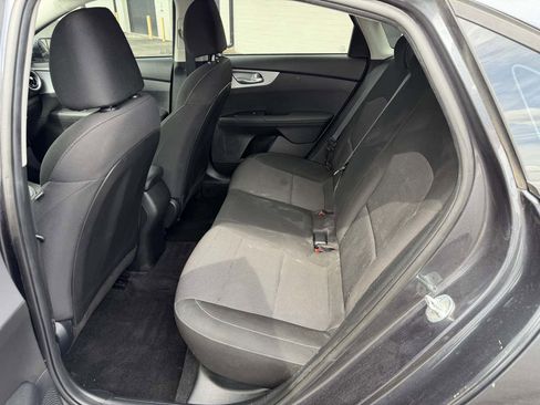 Used 2023 Kia Forte LXS FWD image 13