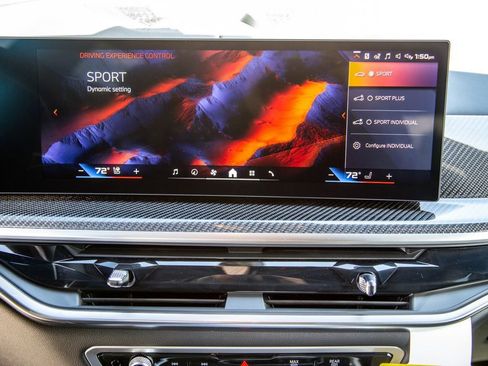 New 2026 BMW X7 M60i image 12