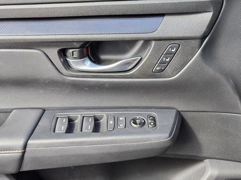 Used 2025 Honda CR-V Sport-L image 11