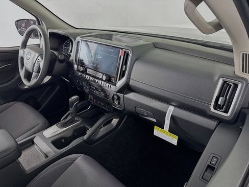 New 2025 Nissan Frontier SV w/ SV Convenience Package image 30