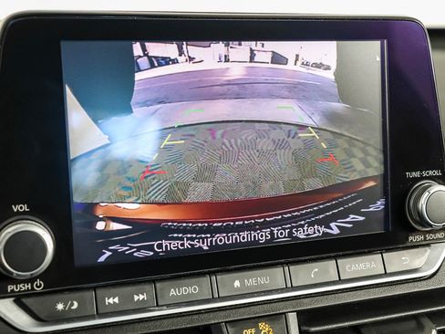 Used 2023 Nissan Altima 2.5 SV image 21