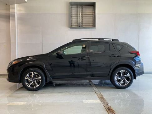 Used 2024 Subaru Crosstrek 2.0i Premium image 6