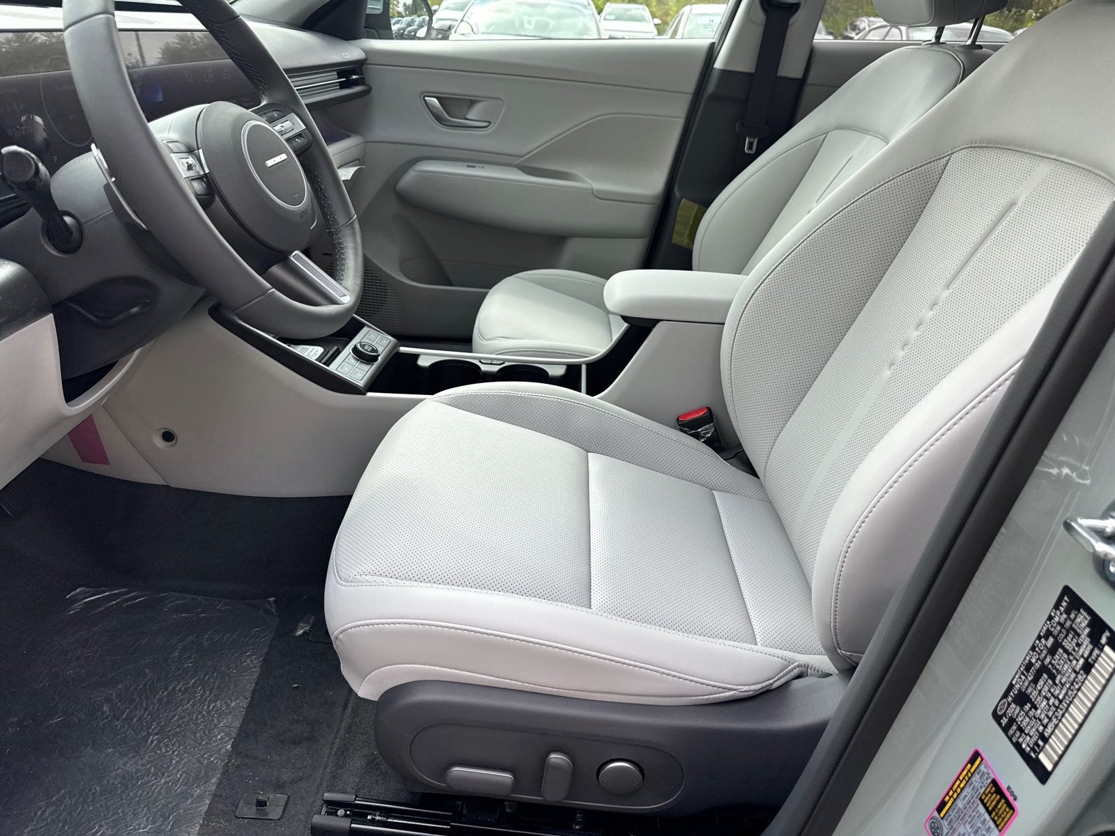 New 2027 Hyundai Kona Limited FWD image 10