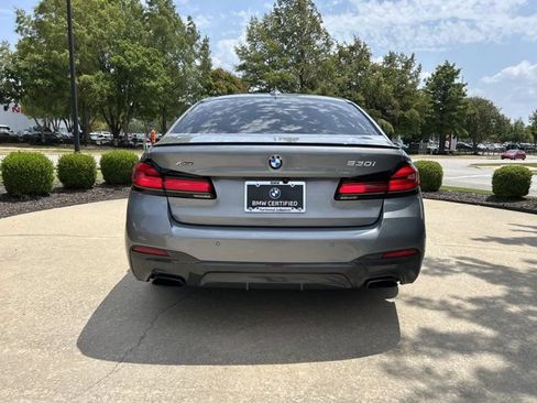 Used 2023 BMW 530i xDrive w/ M Sport Package AWD/4WD image 4
