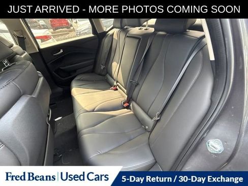 Used 2023 Acura TLX FWD image 14