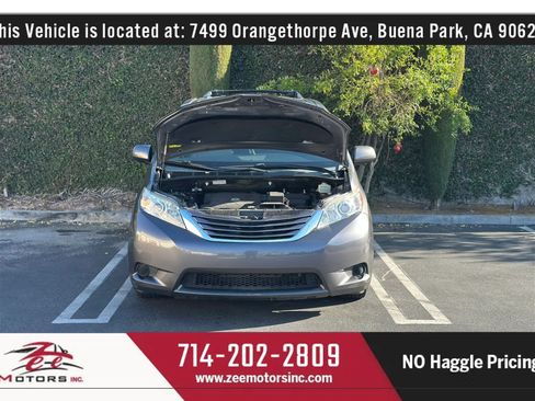 Used 2015 Toyota Sienna LE FWD image 15