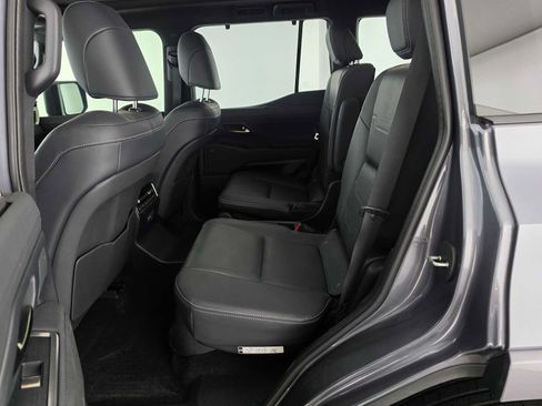 Certified 2024 Lexus GX 550 w/ Accessory Package (Z1) AWD/4WD image 16