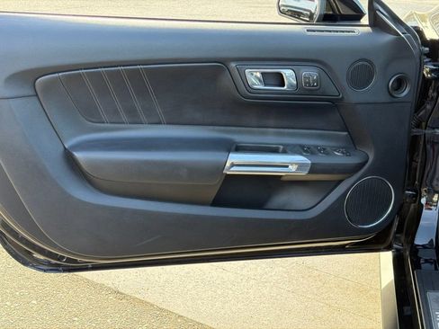Used 2017 Ford Mustang GT Premium w/ Equipment Group 401A RWD image 19