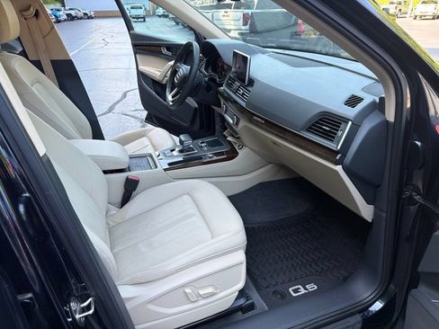 Used 2020 Audi Q5 2.0T Premium Plus AWD/4WD image 16