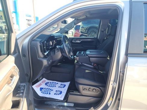 Used 2024 Chevrolet Silverado 1500 RST w/ Redline Edition image 41