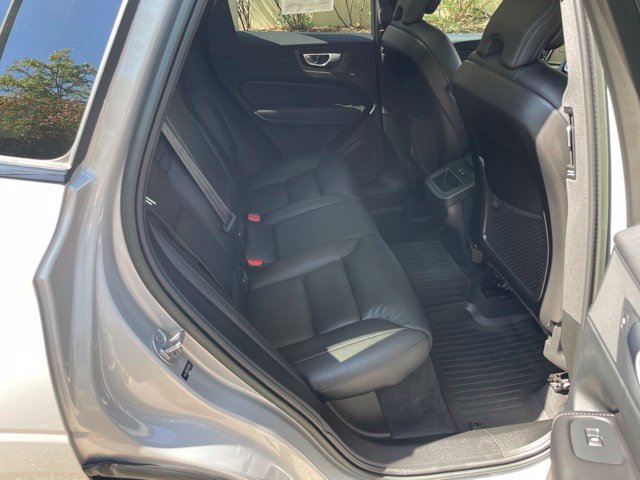 Certified 2023 Volvo XC60 B5 Plus w/ Climate Package AWD/4WD image 15