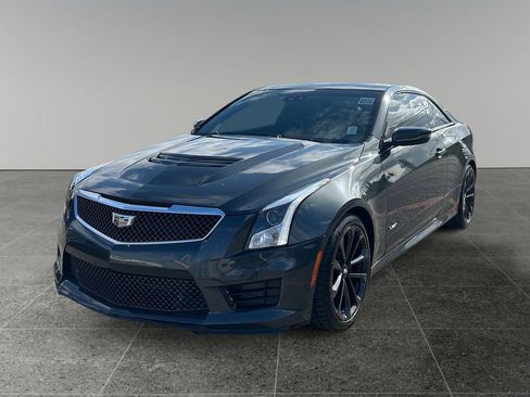Used 2016 Cadillac ATS V w/ Luxury Package RWD image 3