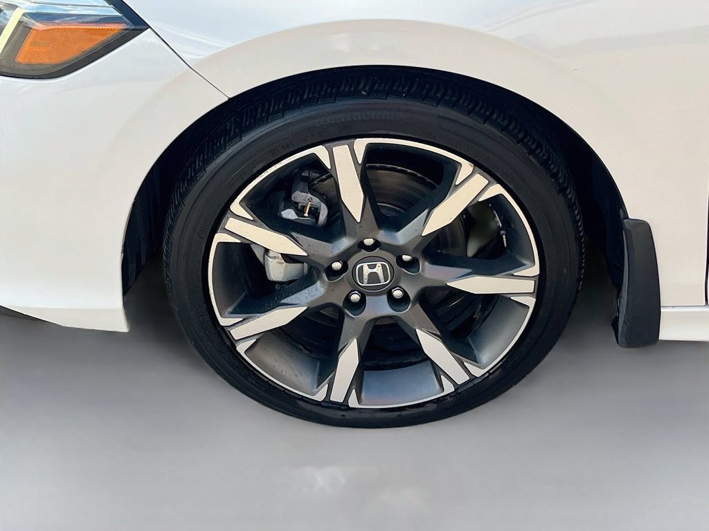 Used 2025 Honda Civic Sport Touring image 32