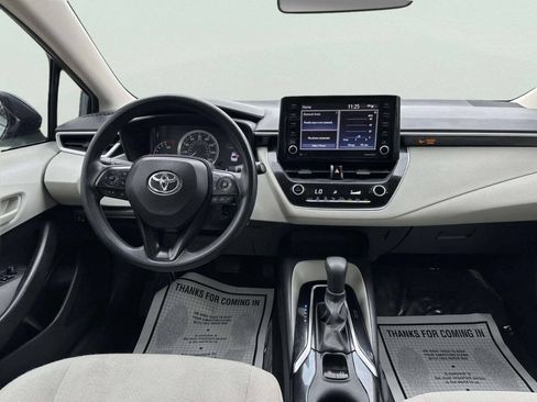 Used 2022 Toyota Corolla LE FWD image 20