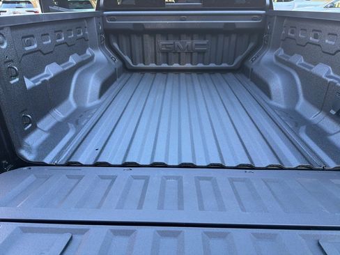 New 2026 GMC Canyon Denali image 12