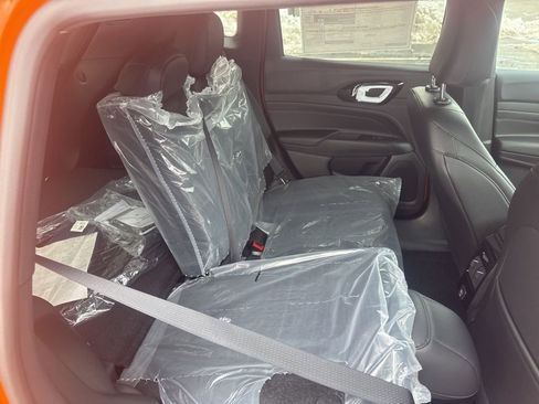 New 2026 Jeep Compass Latitude image 52