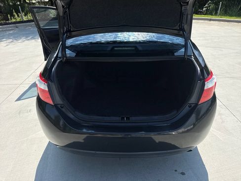 Used 2015 Toyota Corolla L FWD image 32