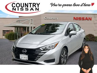 New 2025 Nissan Versa SV w/ Trunk Package