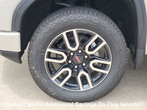 New 2026 GMC Sierra 1500 AT4 AWD/4WD image 7