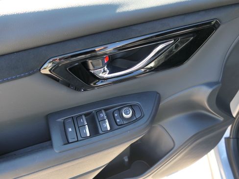 Certified 2025 Subaru Forester Limited w/ Popular Package image 13