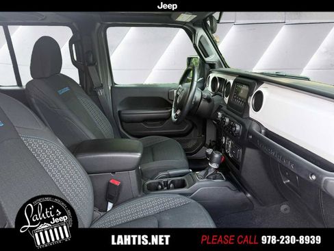 Used 2021 Jeep Wrangler Unlimited Sport AWD/4WD image 11