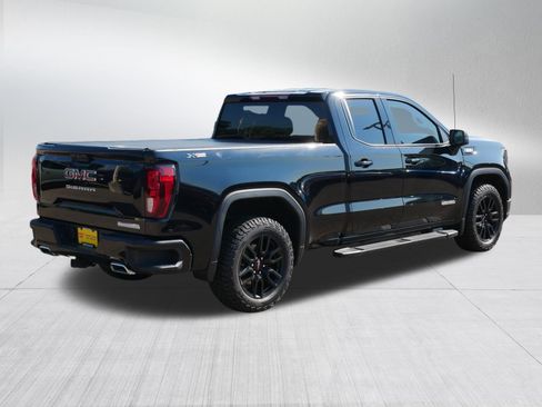 Used 2023 GMC Sierra 1500 Elevation w/ X31 Off-Road Package AWD/4WD image 7