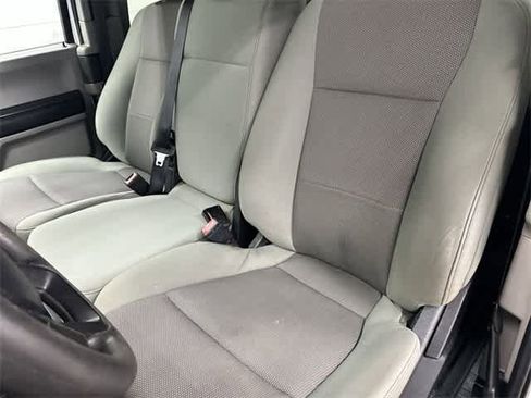 Used 2020 Ford F250 XL w/ Power Equipment Group image 10