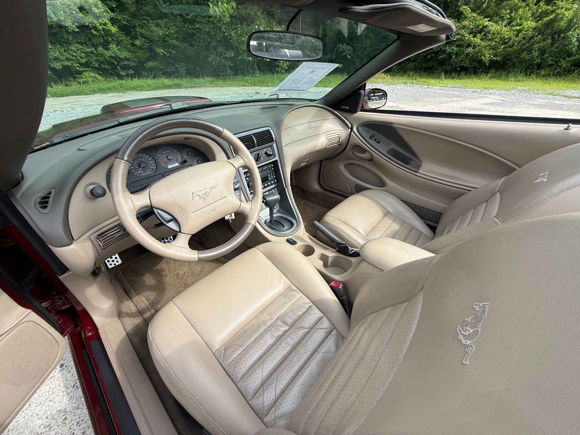 Used 2004 Ford Mustang GT RWD image 22