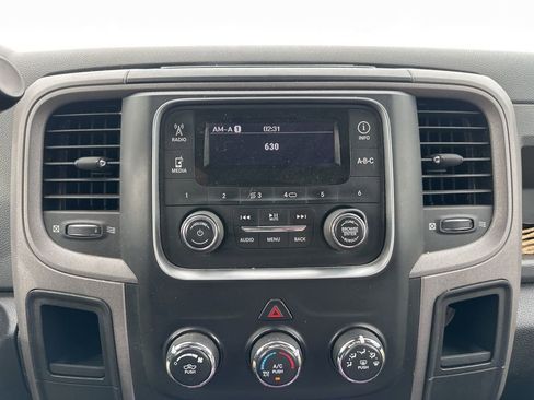 Used 2014 RAM 2500 Tradesman w/ Chrome Appearance Group image 7