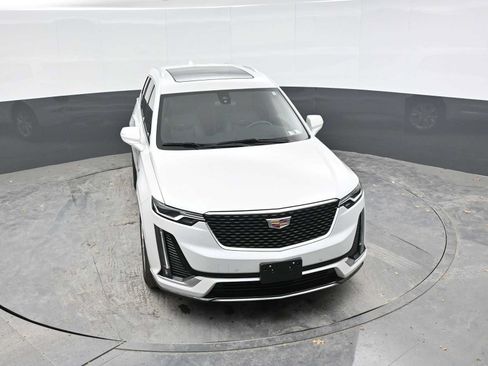 Used 2024 Cadillac XT6 Luxury AWD/4WD image 16