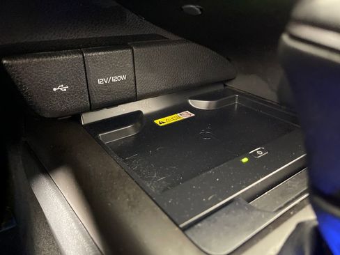 Certified 2022 Toyota Camry XSE FWD image 30