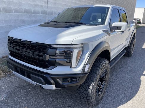 Used 2024 Ford F150 Raptor AWD/4WD image 28