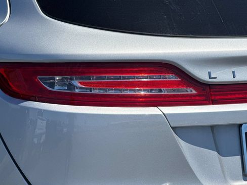 Used 2018 Lincoln MKC Reserve w/ Lincoln MKC Climate Package AWD/4WD image 48