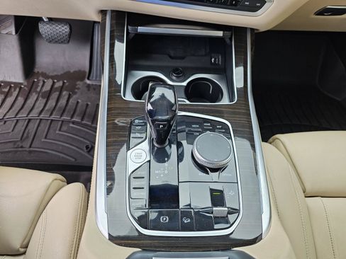 Used 2019 BMW X7 xDrive40i w/ Premium Package AWD/4WD image 26