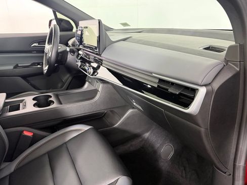 Used 2025 Honda Prologue Touring image 32
