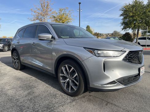 Used 2022 Acura MDX FWD w/ Technology Package image 3
