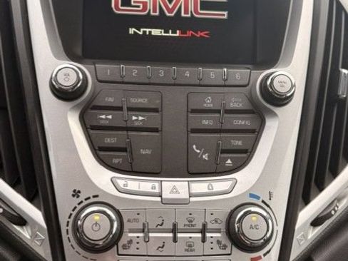 Used 2014 GMC Terrain SLT w/ Safety Package AWD/4WD image 14