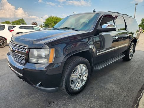 Used 2011 Chevrolet Suburban LTZ AWD/4WD image 8