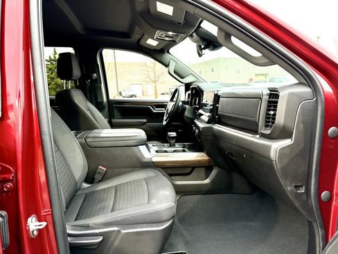 Used 2024 Chevrolet Silverado 1500 RST image 23