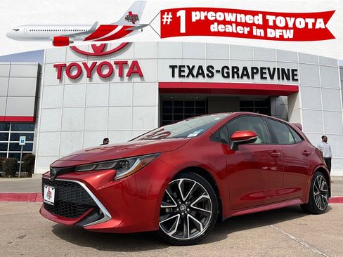 Used 2019 Toyota Corolla XSE image 1