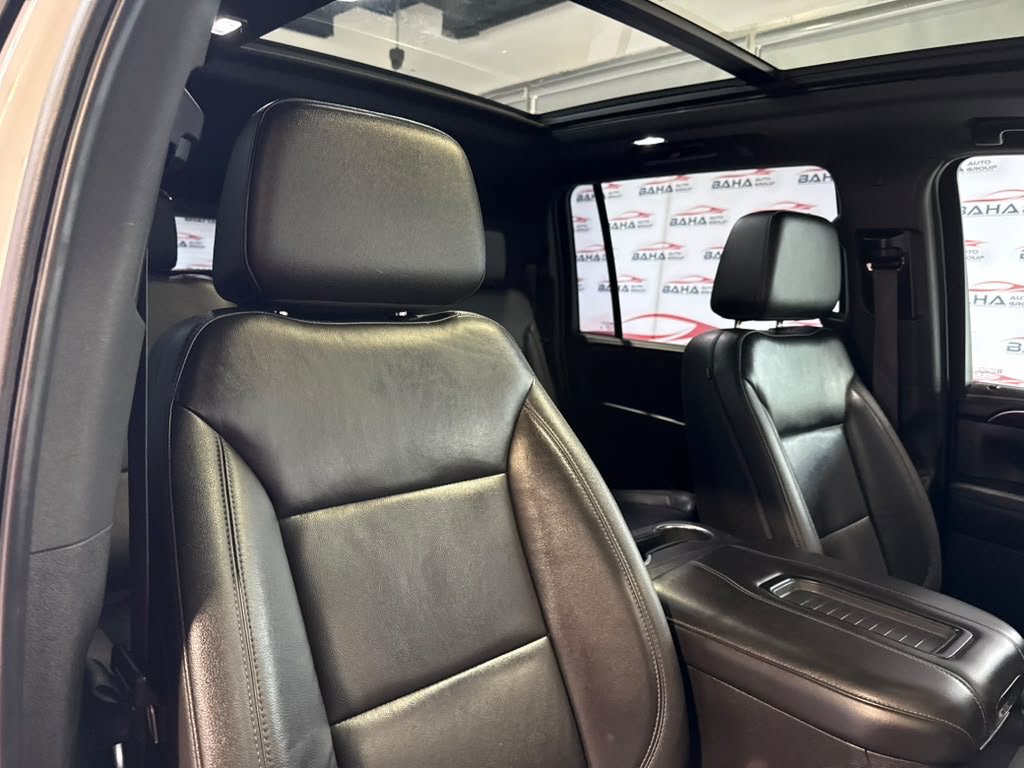 Used 2021 Chevrolet Suburban Z71 w/ Luxury Package AWD/4WD image 53