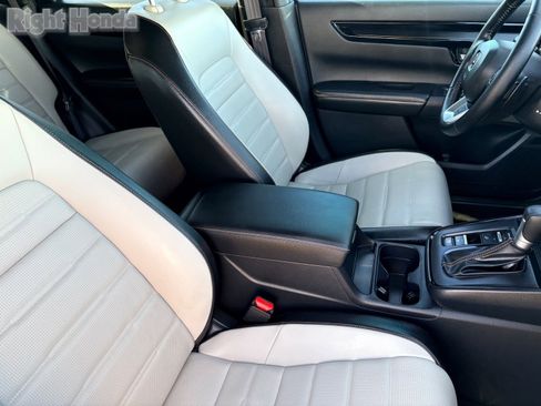 Used 2025 Honda CR-V Sport Touring image 30