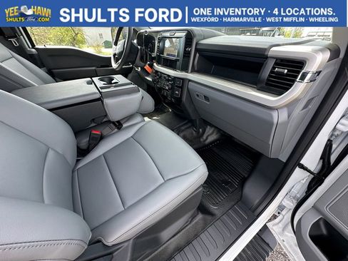 New 2026 Ford F250 XL w/ XL Chrome Package AWD/4WD image 20
