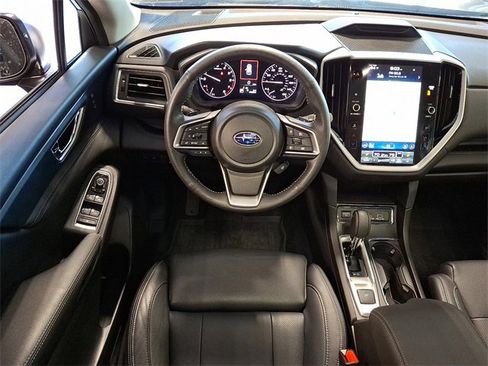 Certified 2025 Subaru Ascent Limited w/ Popular Package #2 image 11