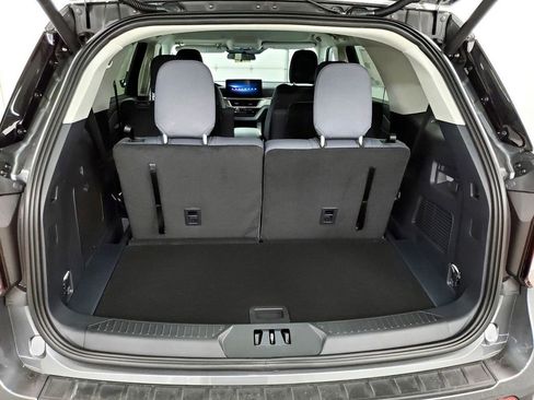 New 2026 Ford Explorer Active image 23