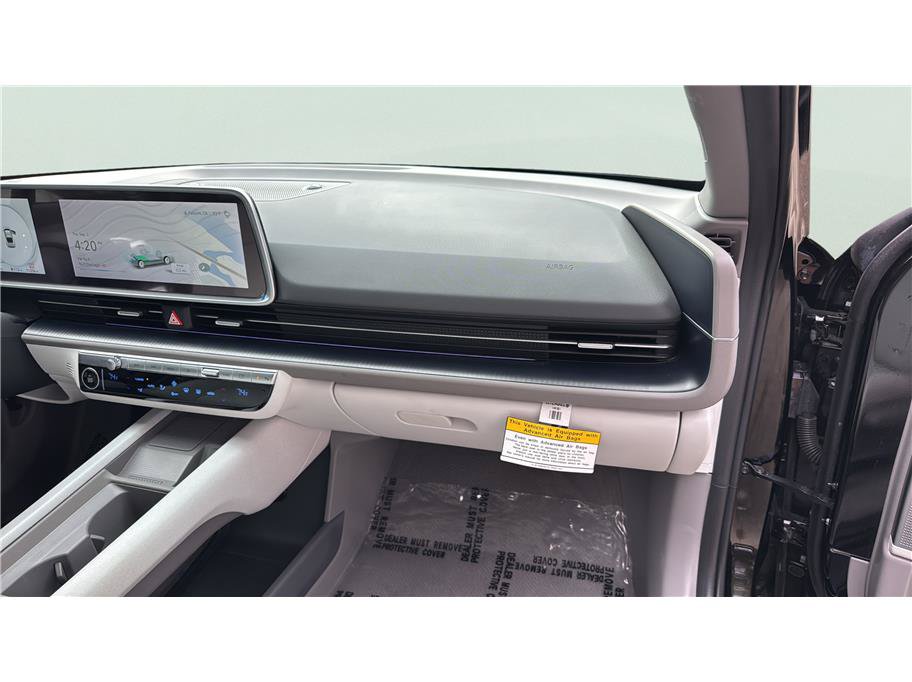 Used 2024 Hyundai Ioniq 6 SEL AWD/4WD image 21