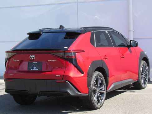 Certified 2024 Toyota bZ4X AWD w/ Weather Package image 6