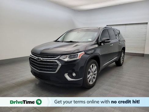 Used 2020 Chevrolet Traverse Premier FWD image 1